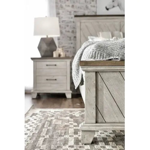 Bear Creek - Queen Bed - Whitewashed Gray My Store