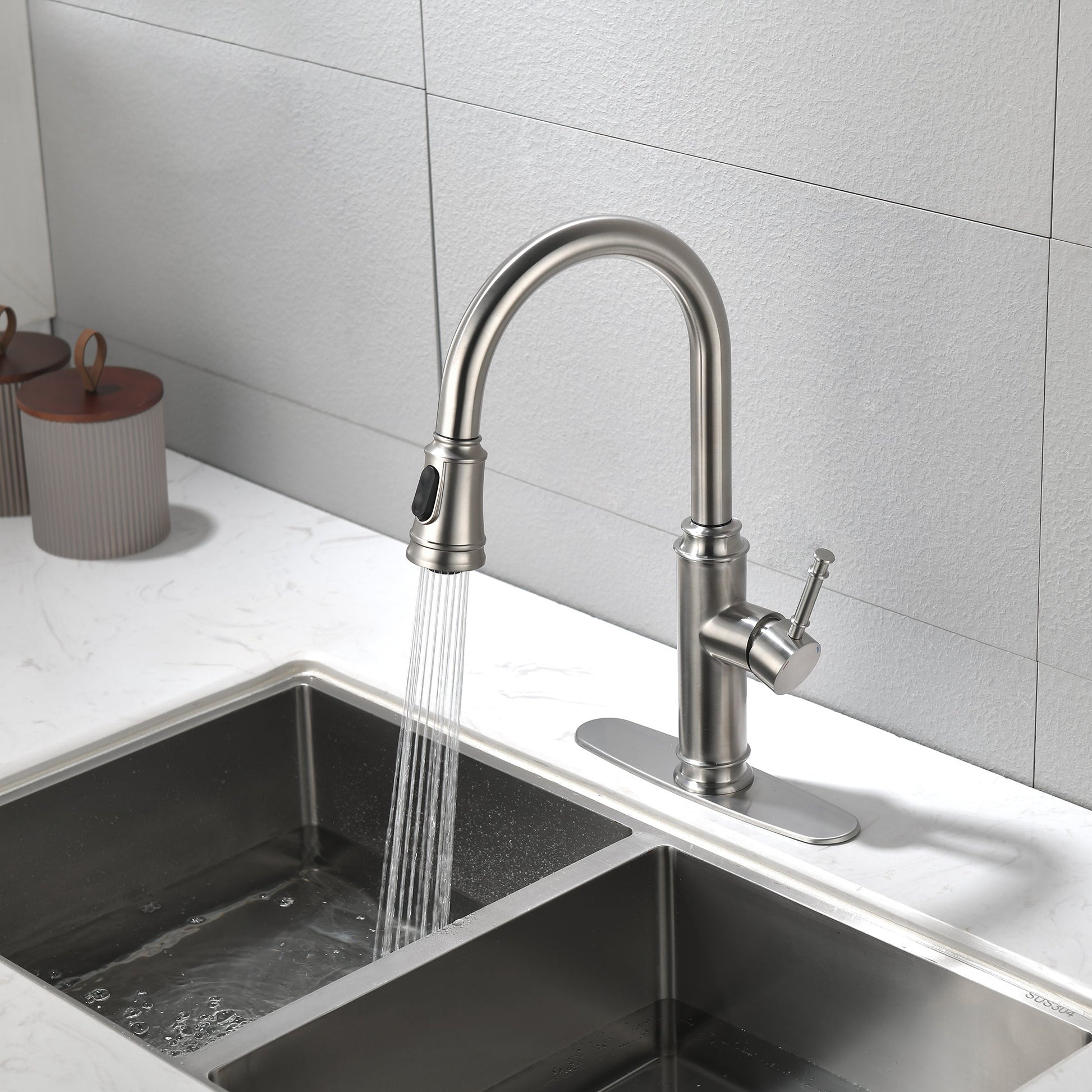Single Handle High  Pull Out Kitchen Faucet- Stainless Steel Ohberri
