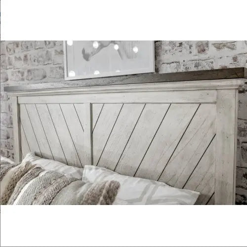 Bear Creek - Queen Bed - Whitewashed Gray My Store