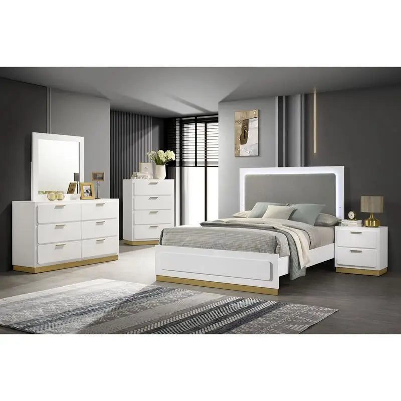 California King 5-Piece Bedroom Set - Ohberri