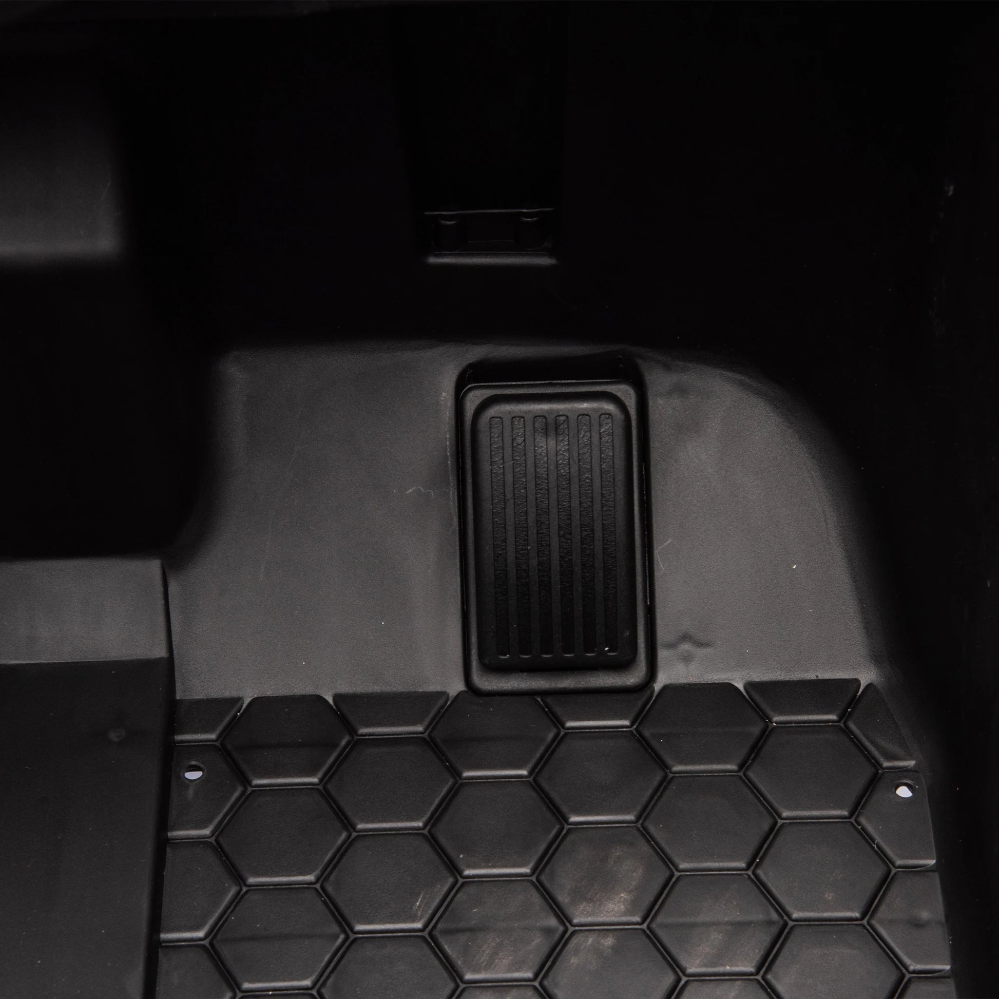 24v Kids Ride On UTV W/Parents Remote Control - Ohberri