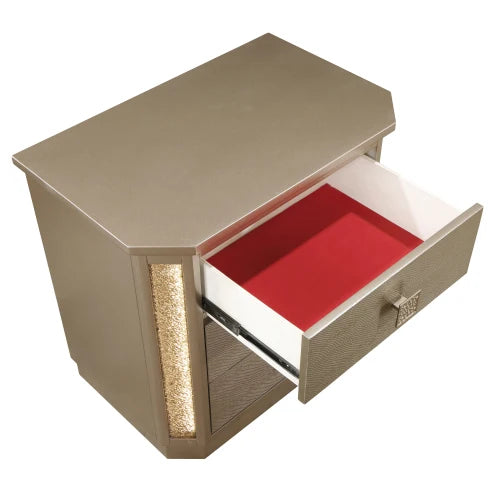 Queen 5PC Bedroom set Made with Wood in Gold - Ohberri