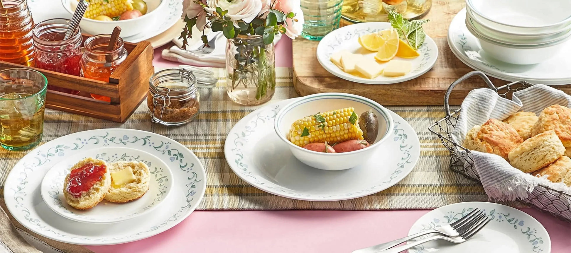 Country Cottage, White and Green Round 12-Piece Dinnerware Set Ohberri