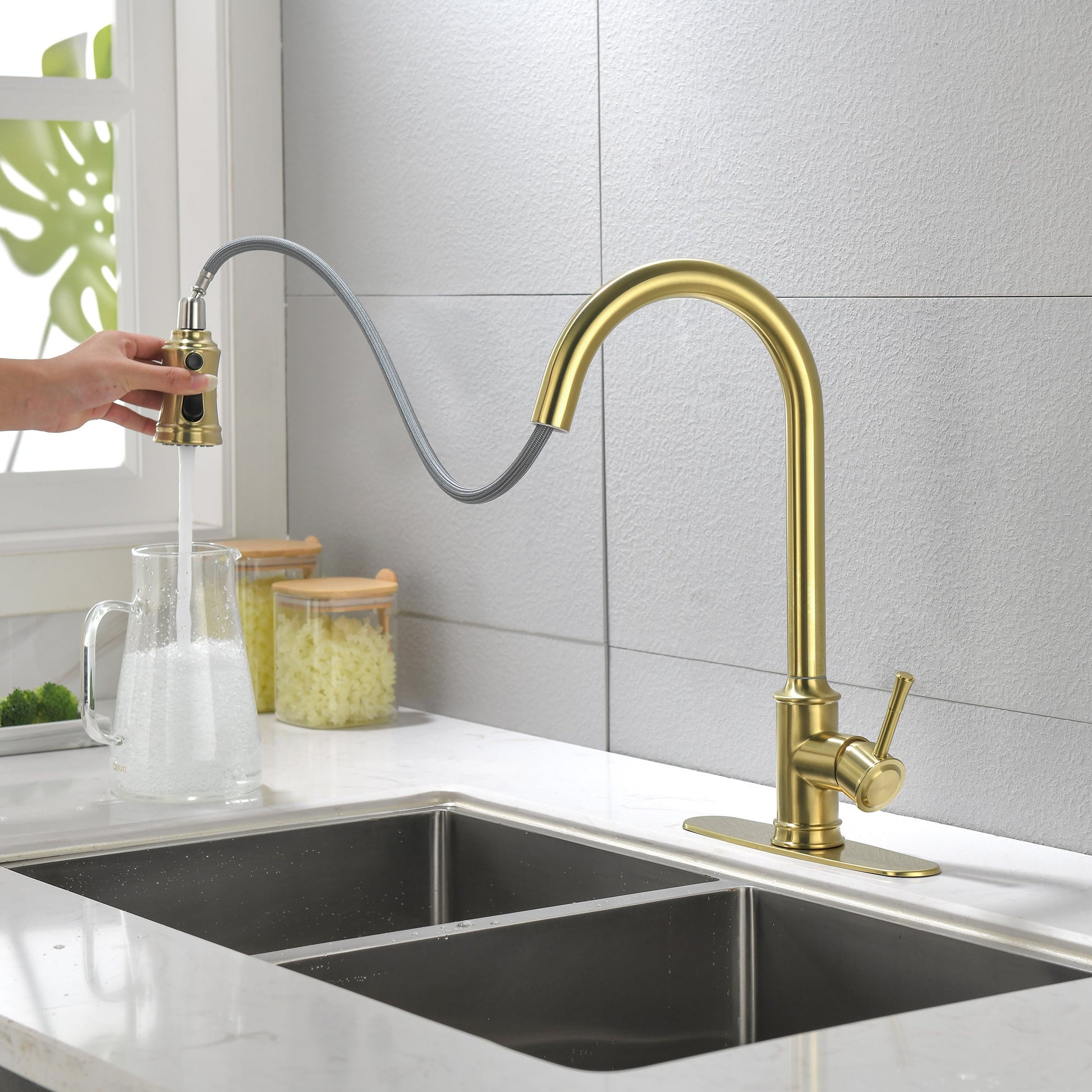 Single Handle High  Pull Out Kitchen Faucet- Stainless Steel Ohberri