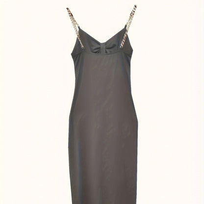 Women's Solid Color New Fashionable Metal Chain Hollow Chest Pleat Details Slit Design Sense Long Sexy Style Dress Inkedjoy