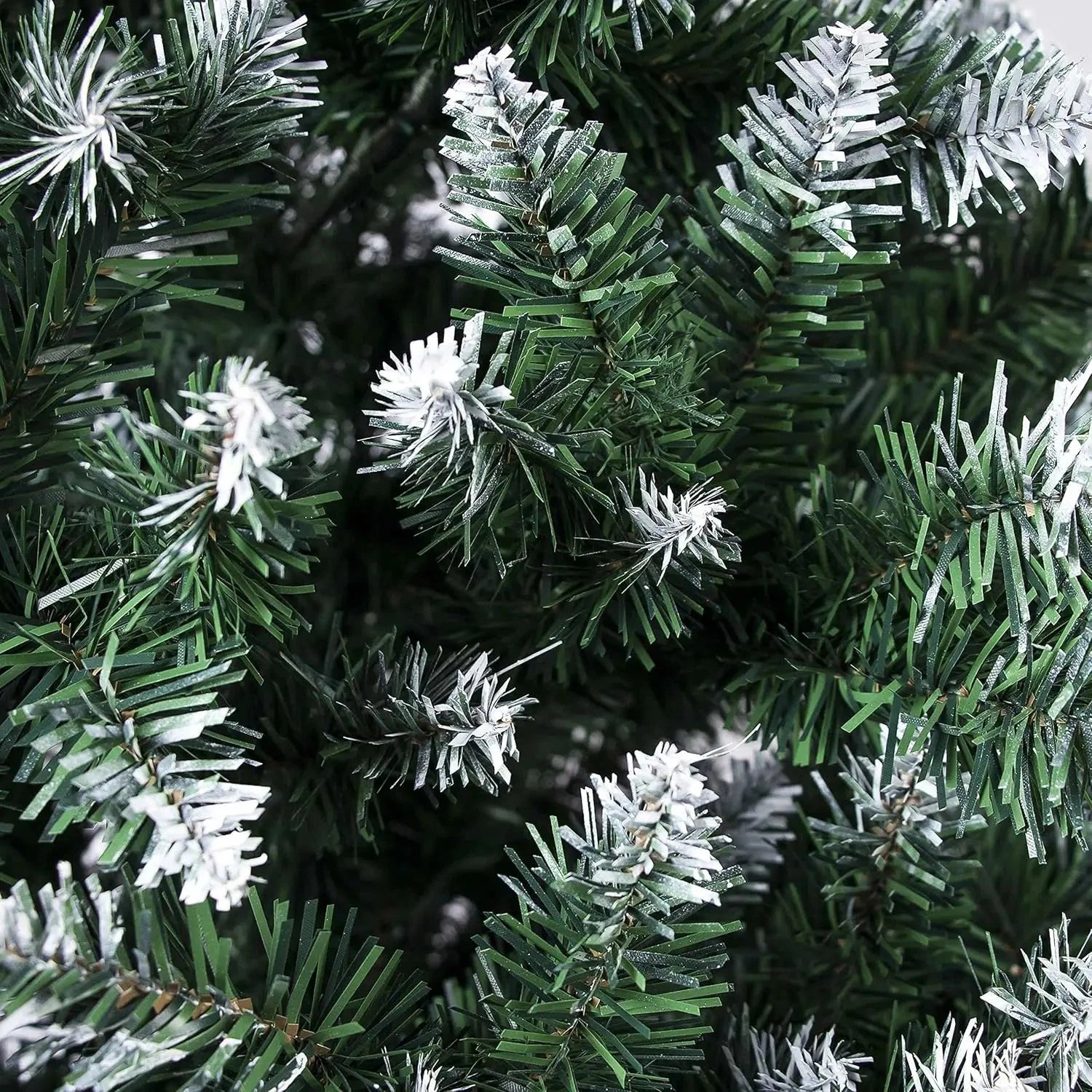 7ft Artificial Christmas Tree with Snow Flocked W/1000 Branch Tips -Green & White Ohberri