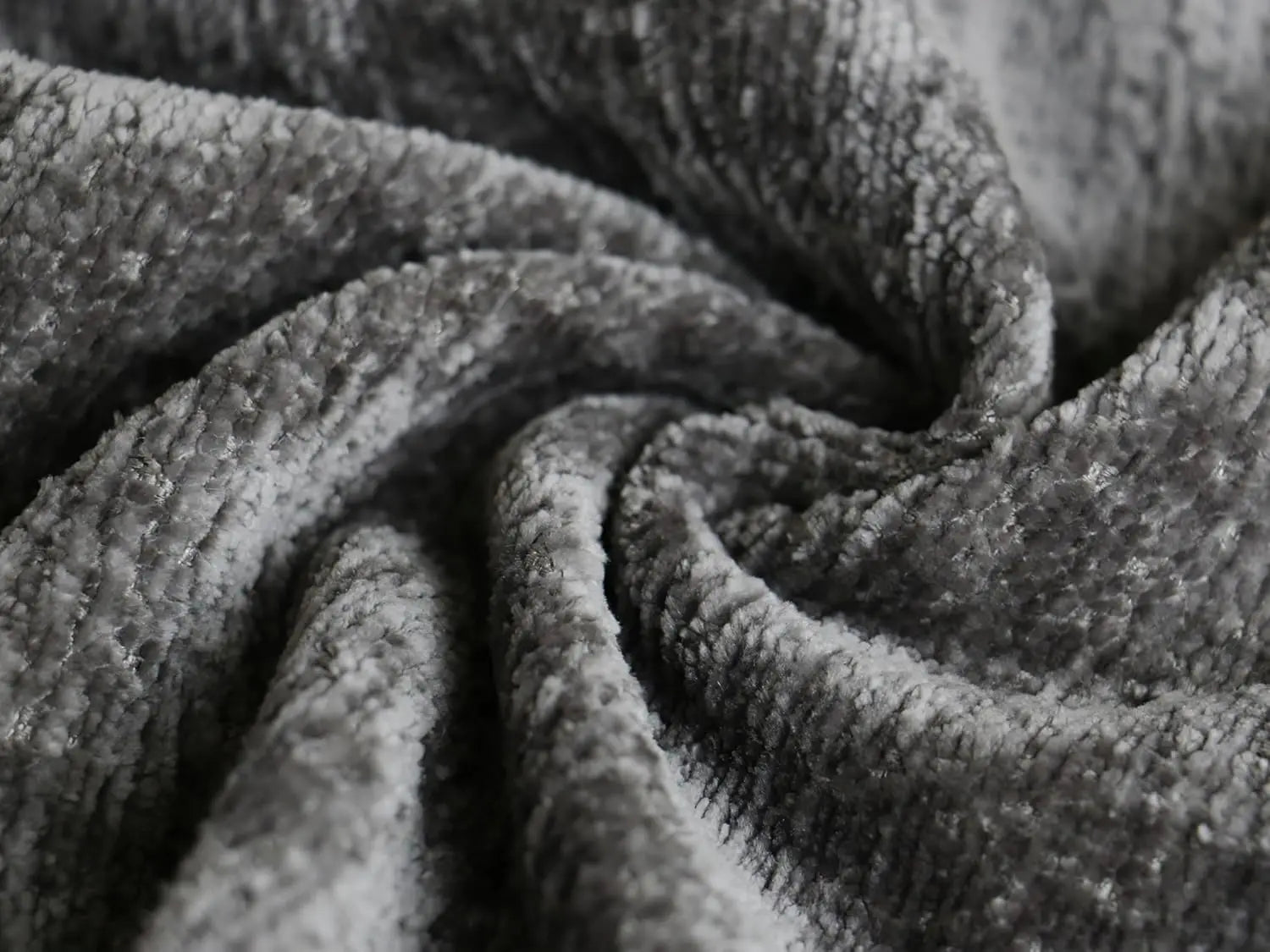 U Shaped Sectional Couch - Ohberri