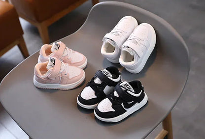 2025 New Toddler Baby Kids Fashion Design Walking Shoes Sneakers White Non-slip Casual Shoes Boys Breathable Outdoor Board Shoes Ohberri