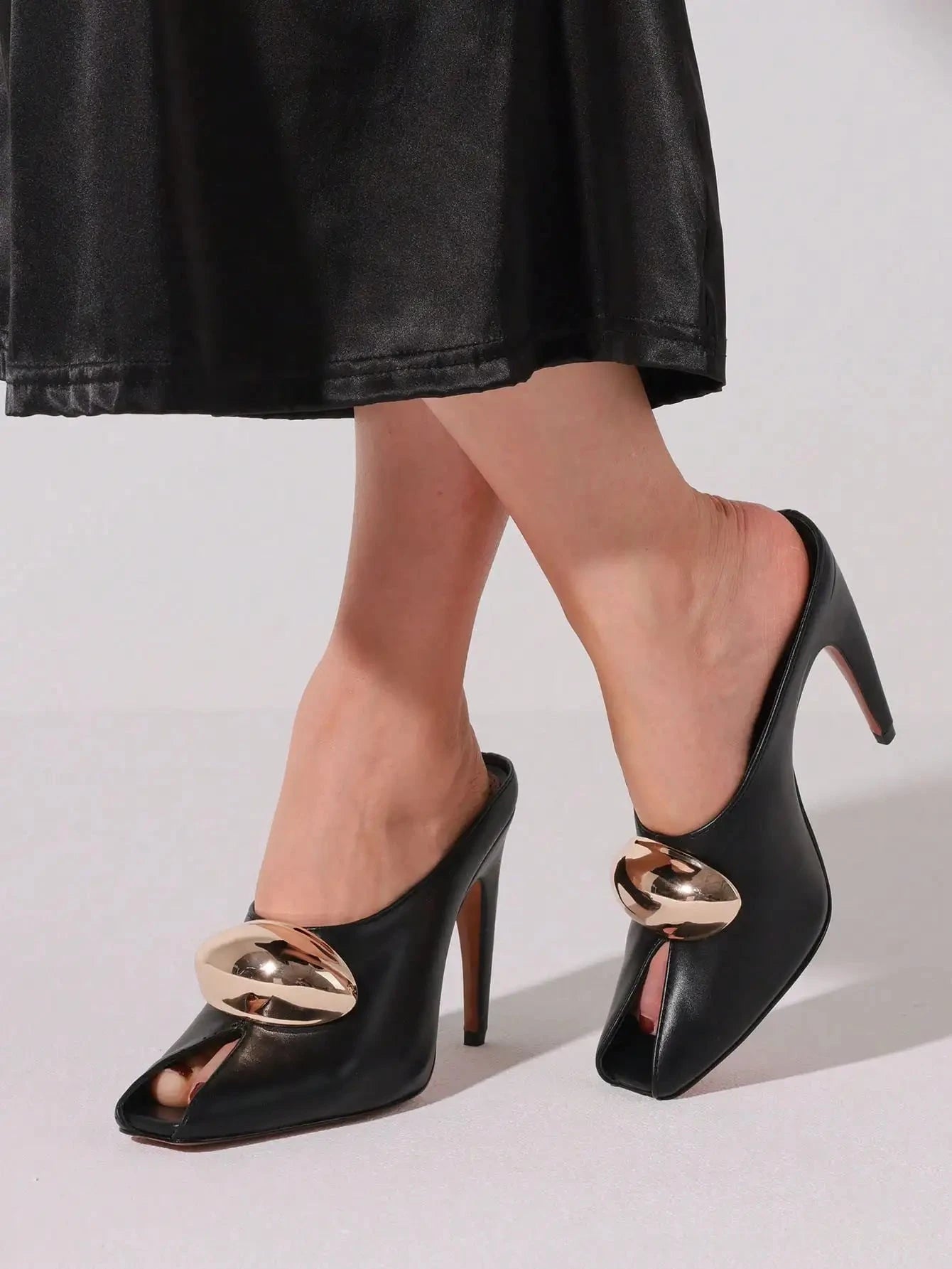 Metal Decoration Stiletto High Heels Slingback Pumps Ohberri