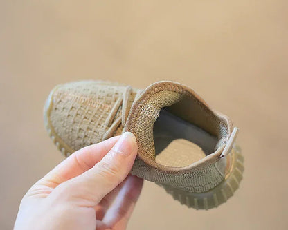 Casual Breathable Soft Bottom Kids Tennis Shoes Ohberri