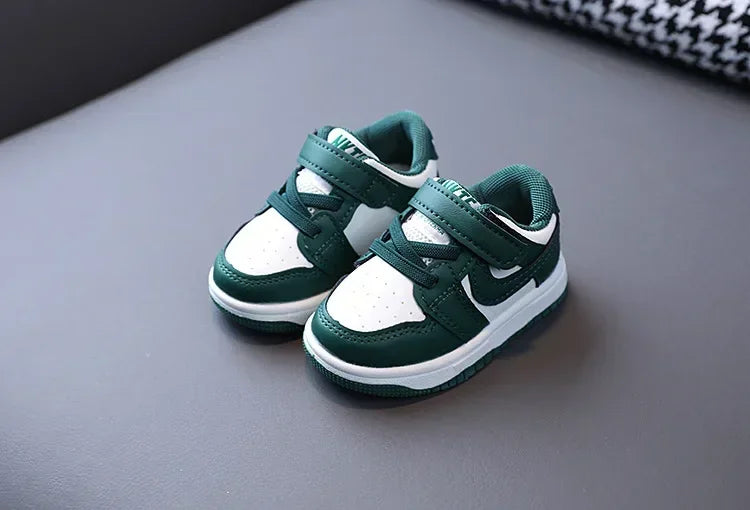 2025 New Toddler Baby Kids Fashion Design Walking Shoes Sneakers White Non-slip Casual Shoes Boys Breathable Outdoor Board Shoes Ohberri