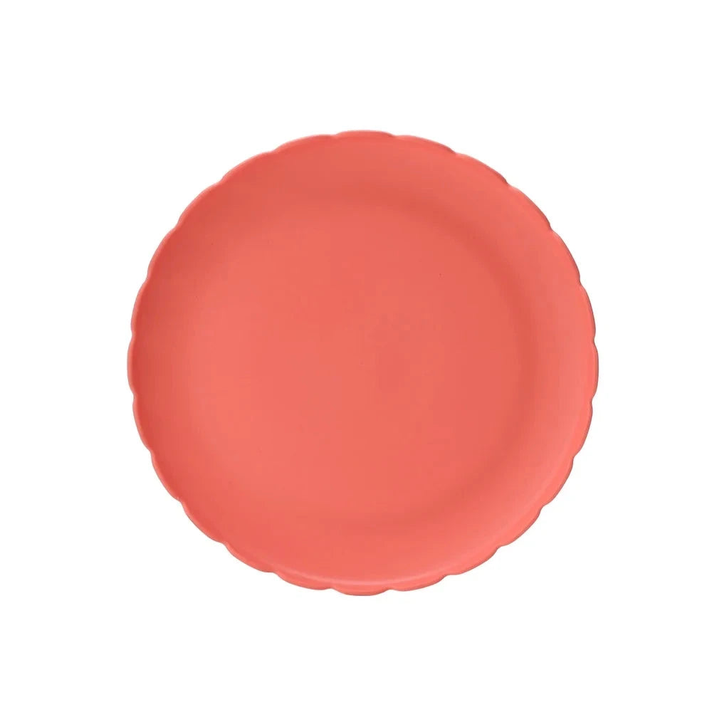 30 Piece Plastic Scalloped Dinnerware Set Ohberri