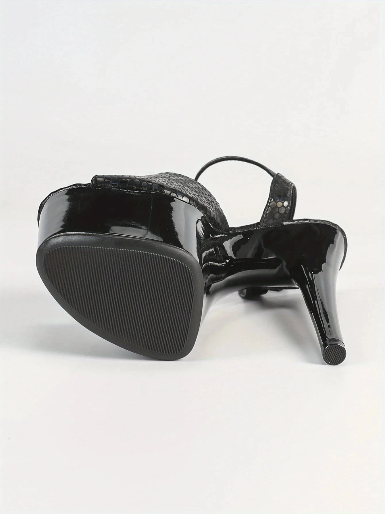 Black Waterproof Stiletto High Heels 6.69inch Platform Stone Pattern Ohberri