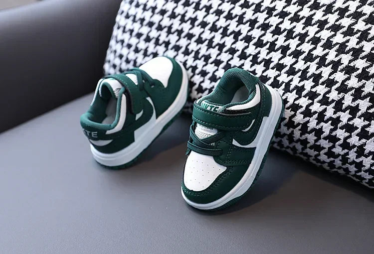 2025 New Toddler Baby Kids Fashion Design Walking Shoes Sneakers White Non-slip Casual Shoes Boys Breathable Outdoor Board Shoes Ohberri